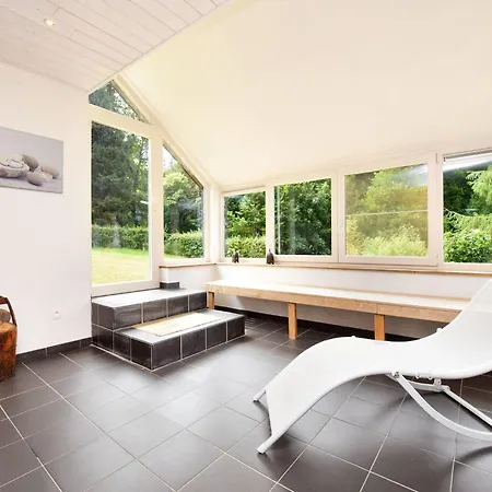 Feriehus Fine Group House With Sauna Garden, Cleaning Included Chiny