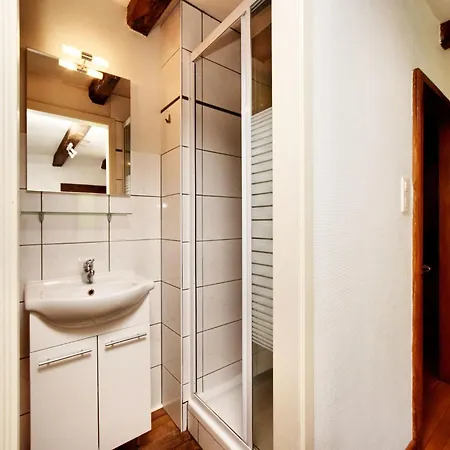 Feriehus Fine Group House With Sauna Garden, Cleaning Included Chiny