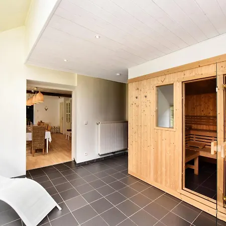Fine Group House With Sauna Garden, Cleaning Included Chiny